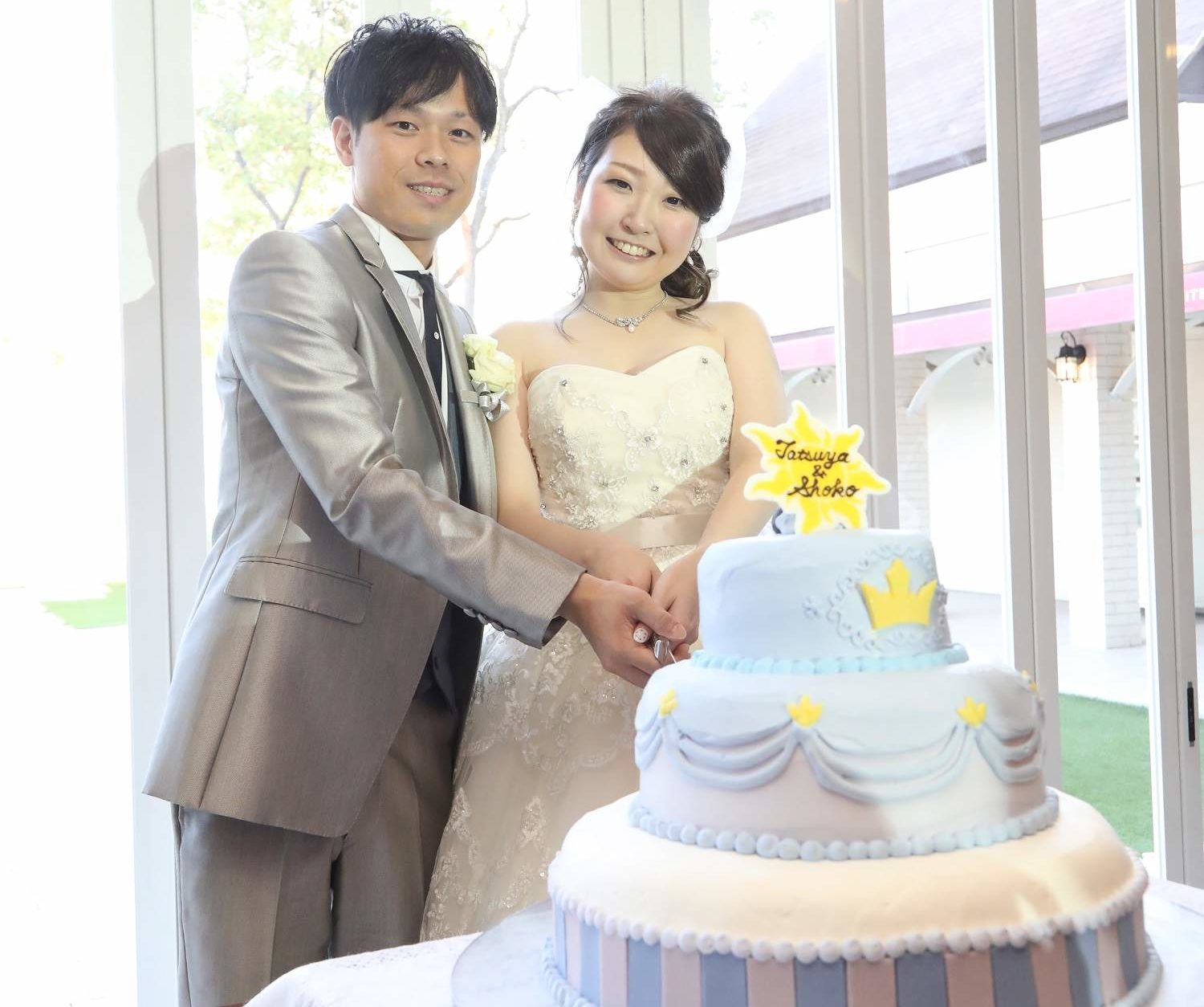 香川県の結婚式場シェルエメールのウエディングケーキ