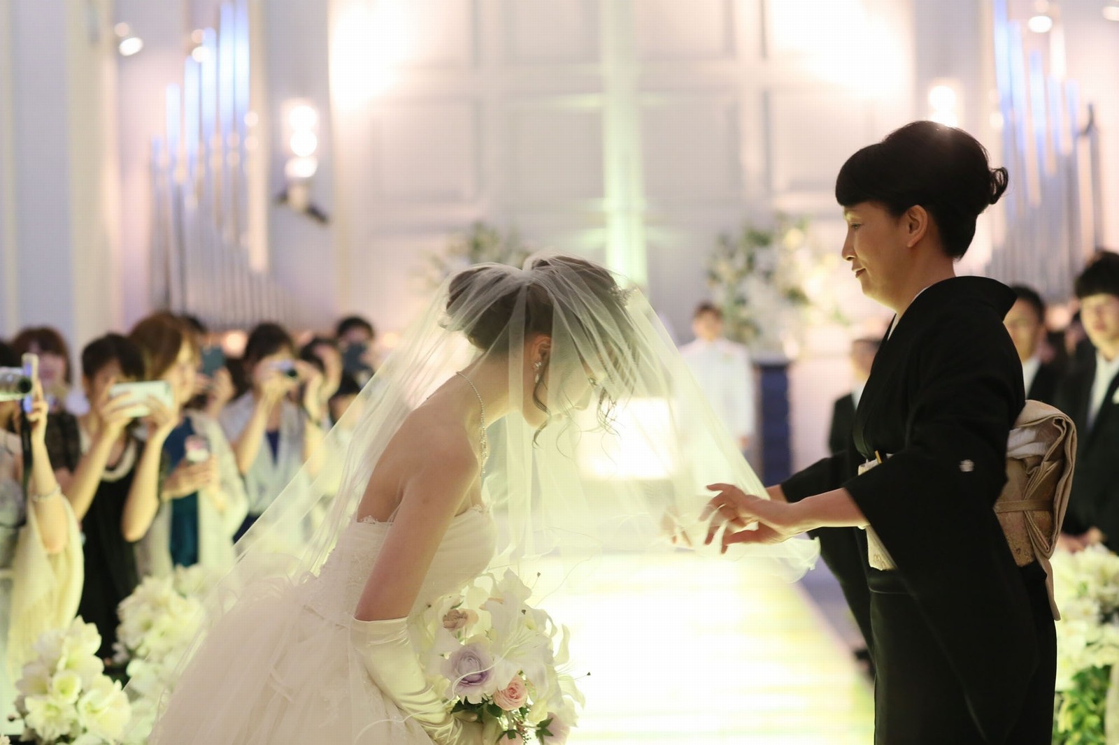 香川県の結婚式場シェルエメール＆アイスタイル　ベールダウン