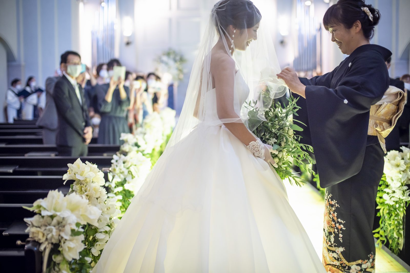 香川県の結婚式場シェルエメール&アイスタイルのベールダウン