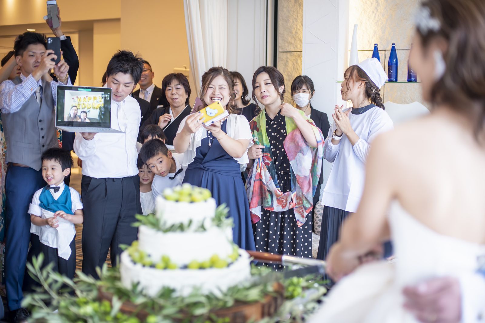 香川県の結婚式場シェルエメール&アイスタイルのウエディングケーキ