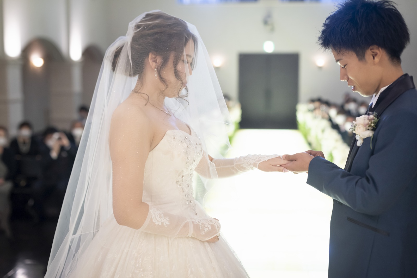 香川県の結婚式場シェルエメール＆アイスタイルの指輪の交換