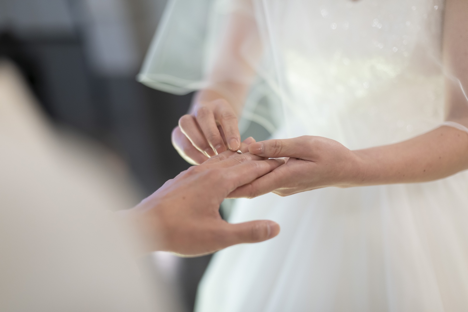 香川県の結婚式場シェルエメール＆アイスタイルの指輪の交換
