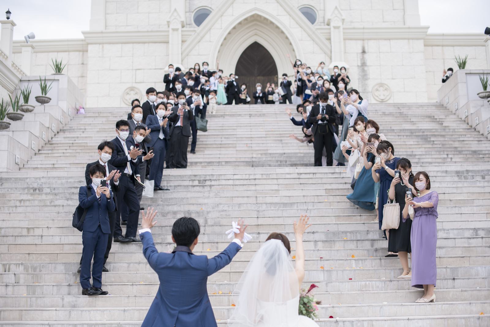 香川県宇多津町の結婚式場シェルエメール＆アイスタイル　アフターセレモニー　大階段