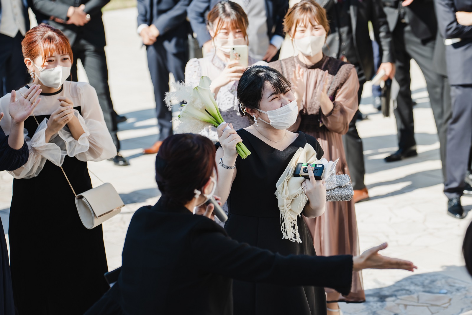 香川県宇多津町の結婚式場シェルエメール＆アイスタイル　ブーケトス