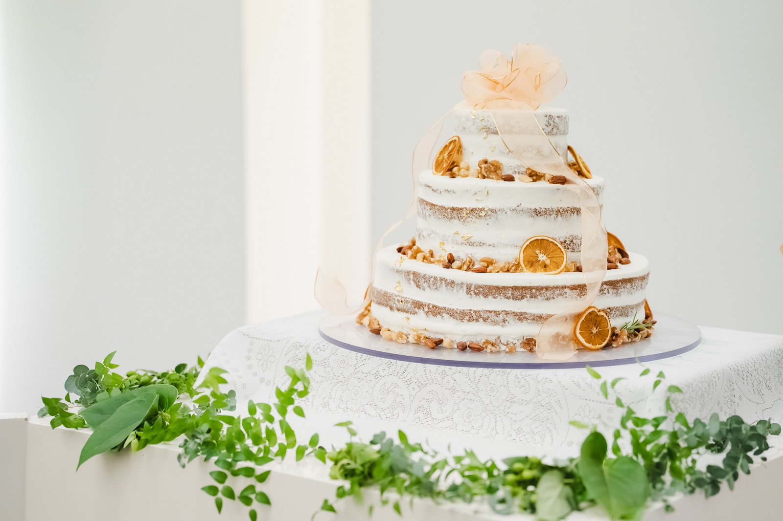 香川県宇多津町の結婚式場シェルエメール＆アイスタイル　ナチュラルなウエディングケーキ