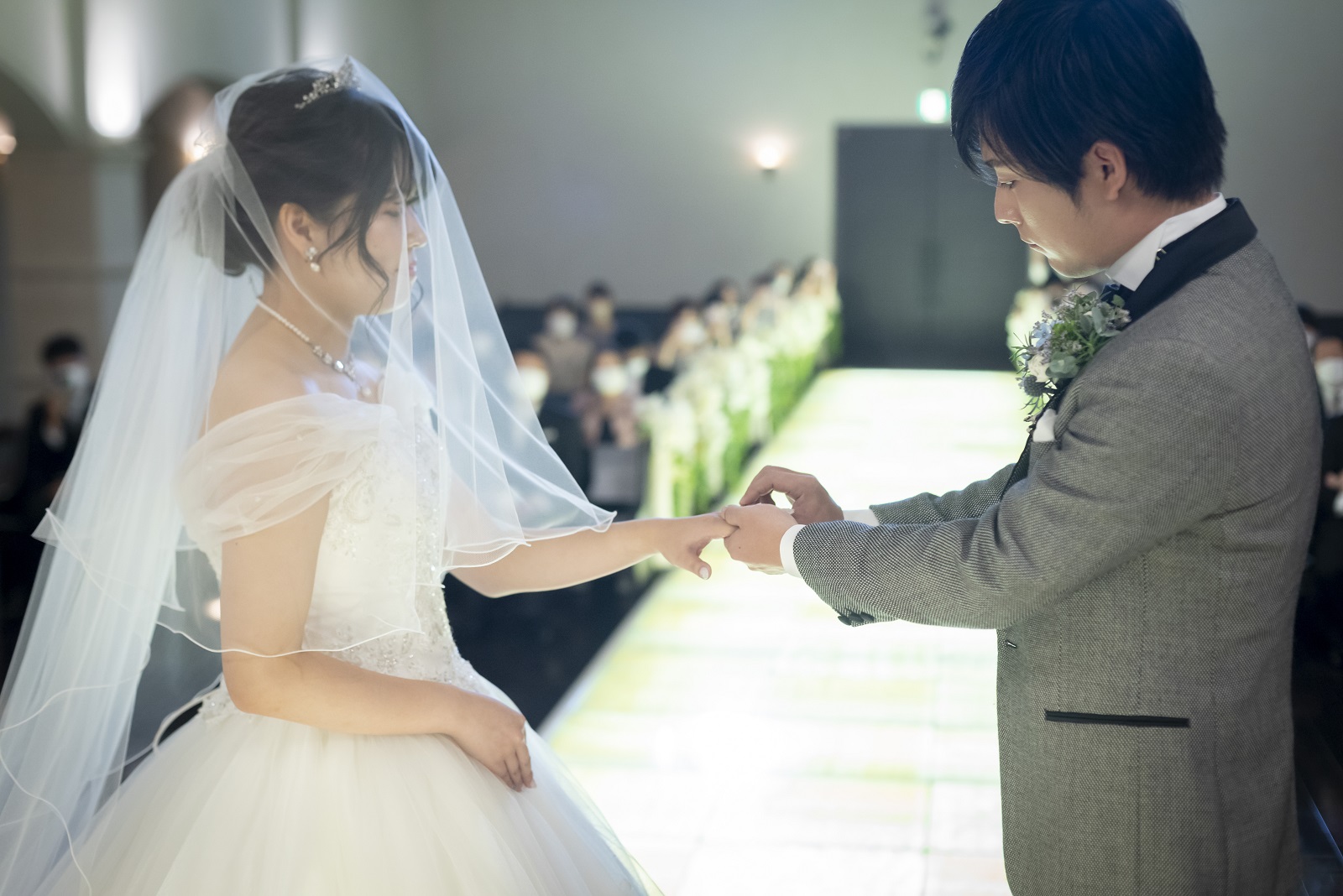 香川県宇多津町の結婚式場シェルエメール＆アイスタイル　指輪の披露