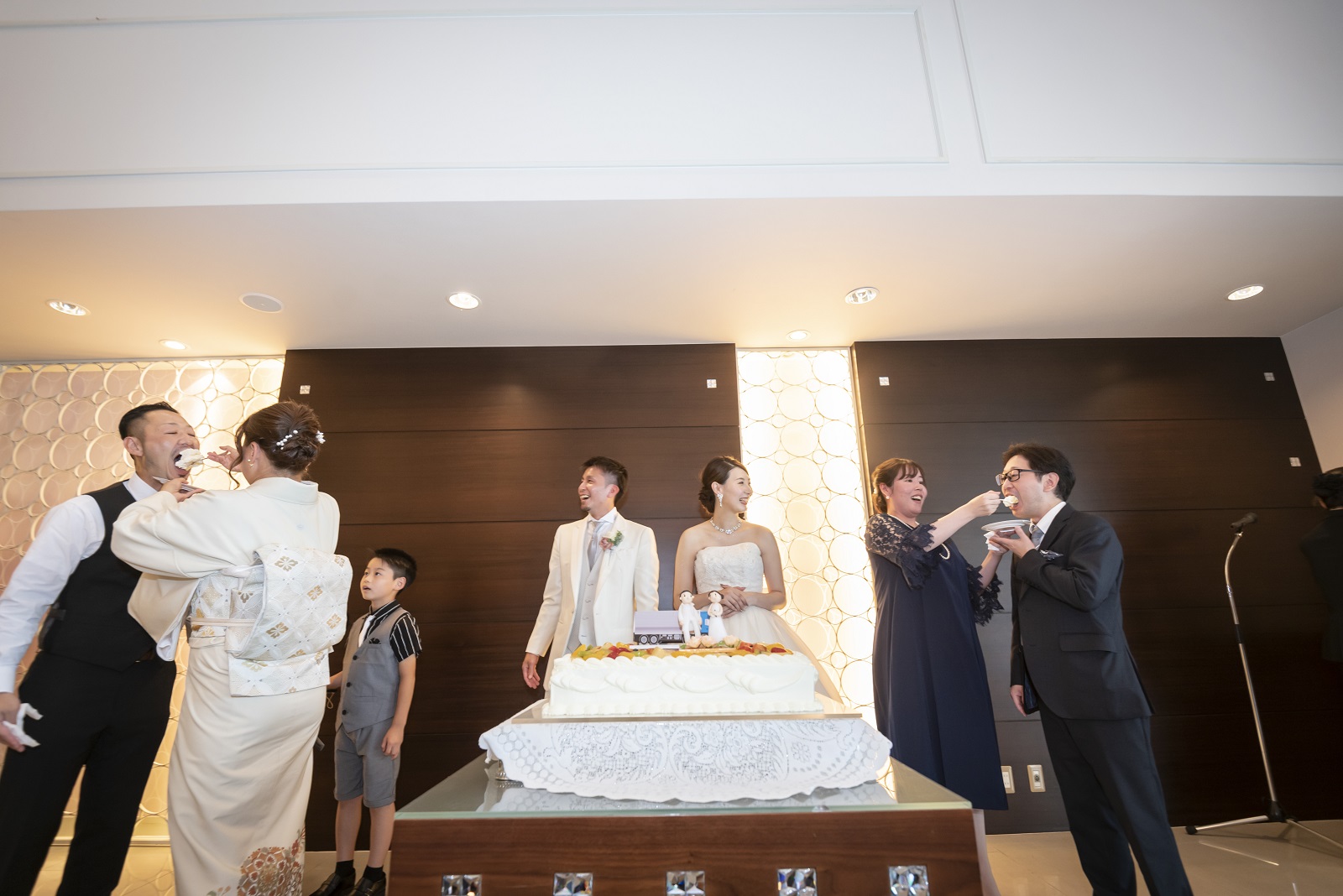 香川県宇多津町の結婚式場シェルエメール＆アイスタイル　ファーストバイト